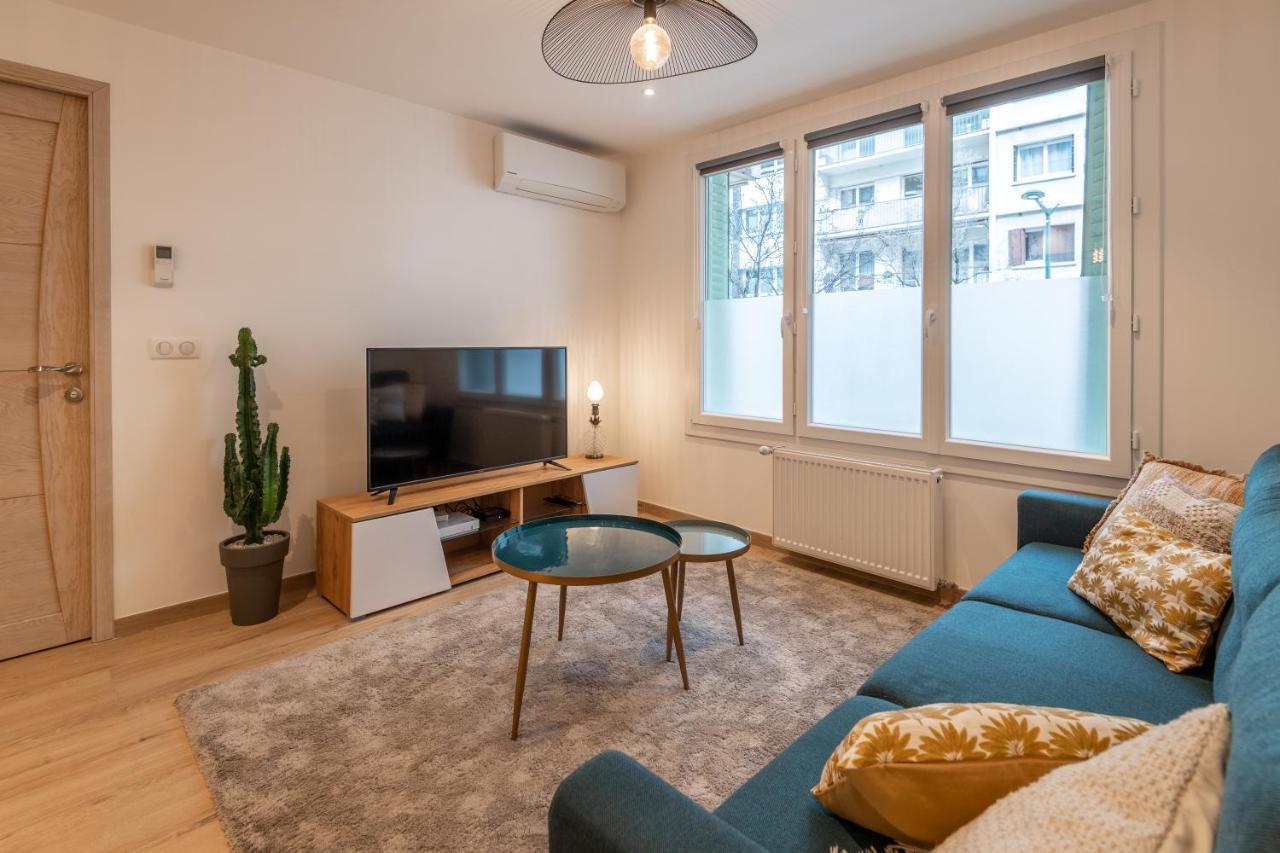 Apartamento 7 Rhone Super T2 Renove Avec Place De Parking Privee Annecy Exterior foto